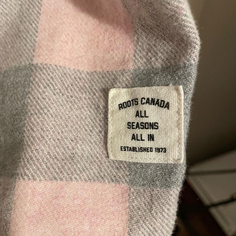 Roots button down. NWT - image 6